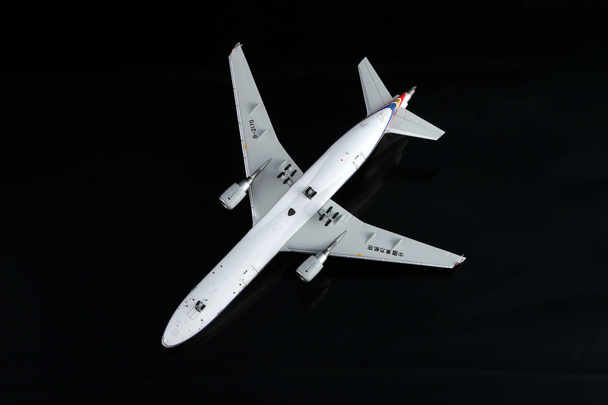 China Eastern Airlines McDonnell Douglas MD-11F B-2170 M111100C Interactive Series