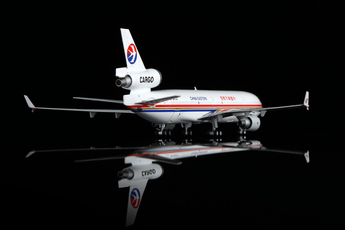 China Eastern Airlines McDonnell Douglas MD-11F B-2173 M111103C Interactive Series