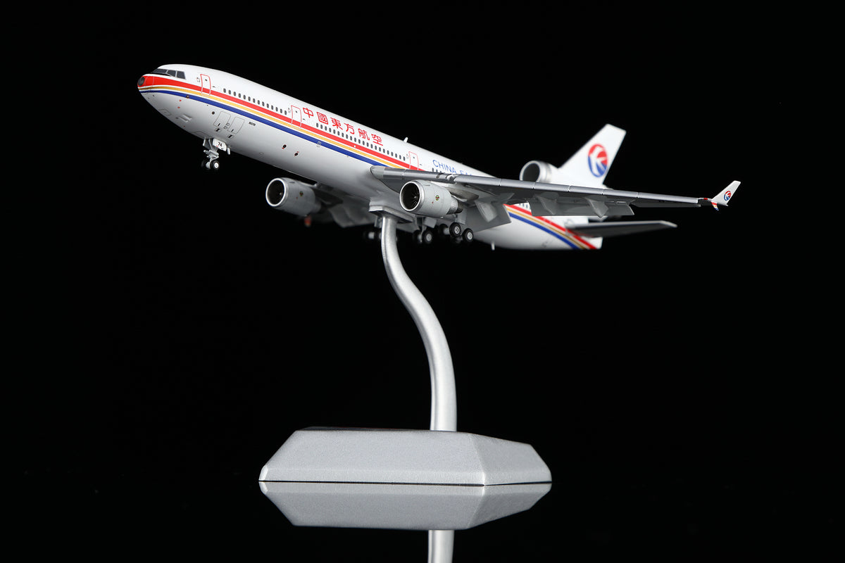 China Eastern Airlines McDonnell Douglas MD-11F B-2174 M101104F Flaps Down