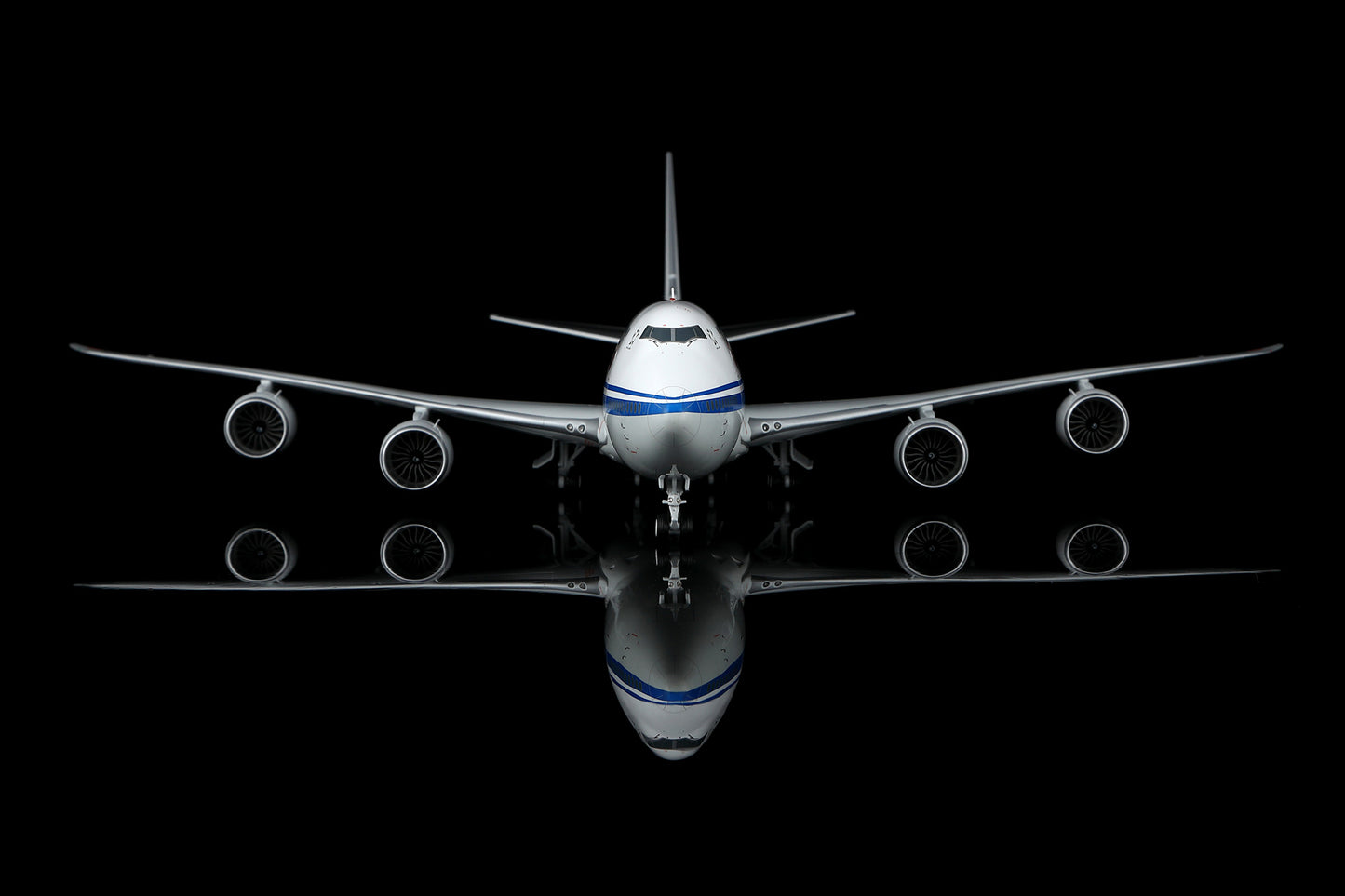 Air China B747-8 B-2480