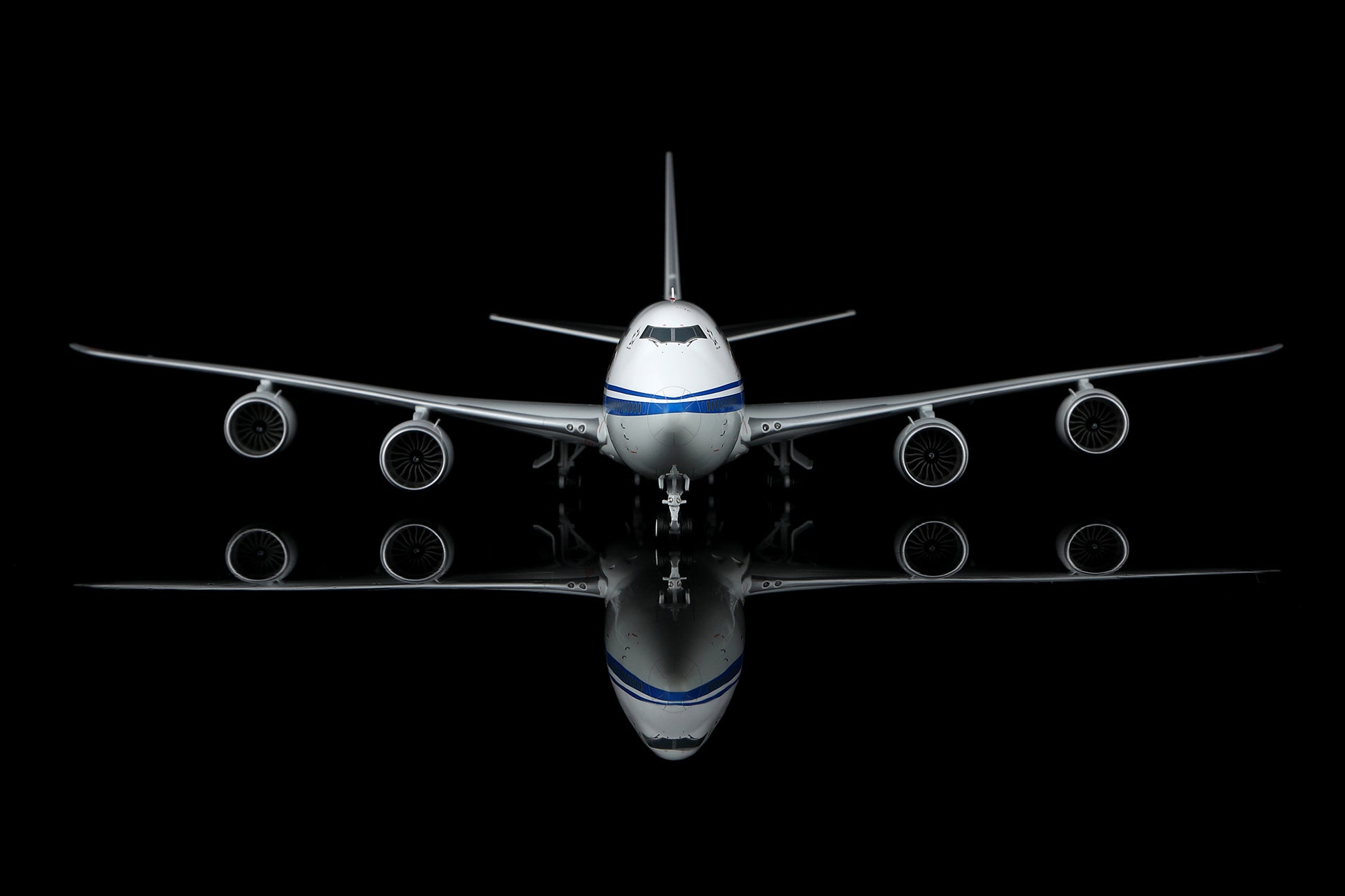 Air China B747-8 B-2480