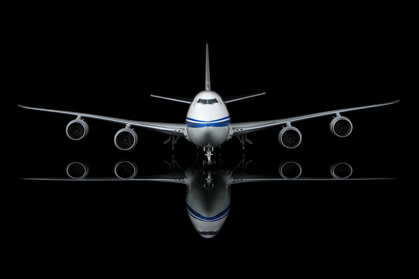 Air China B747-8 B-2481