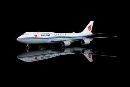 Air China B747-8 B-2482