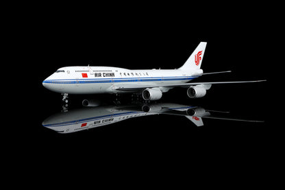 Air China B747-8 B-2485