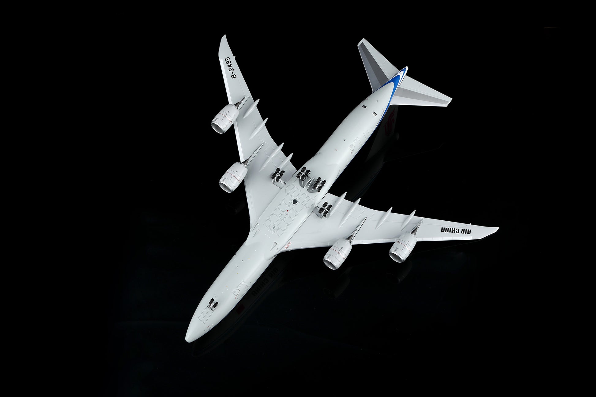 Air China B747-8 B-2485