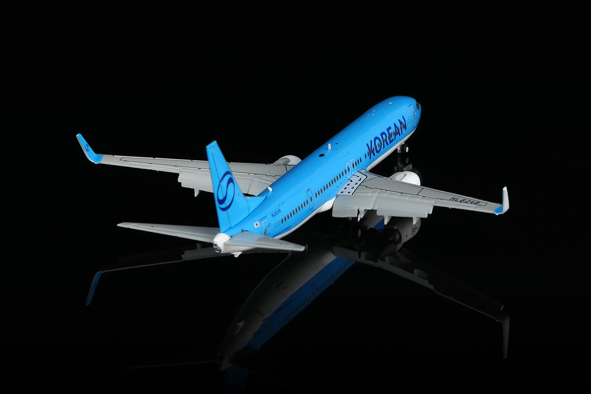 KOREAN Air "New Colors"B737-900 HL8248 B470401