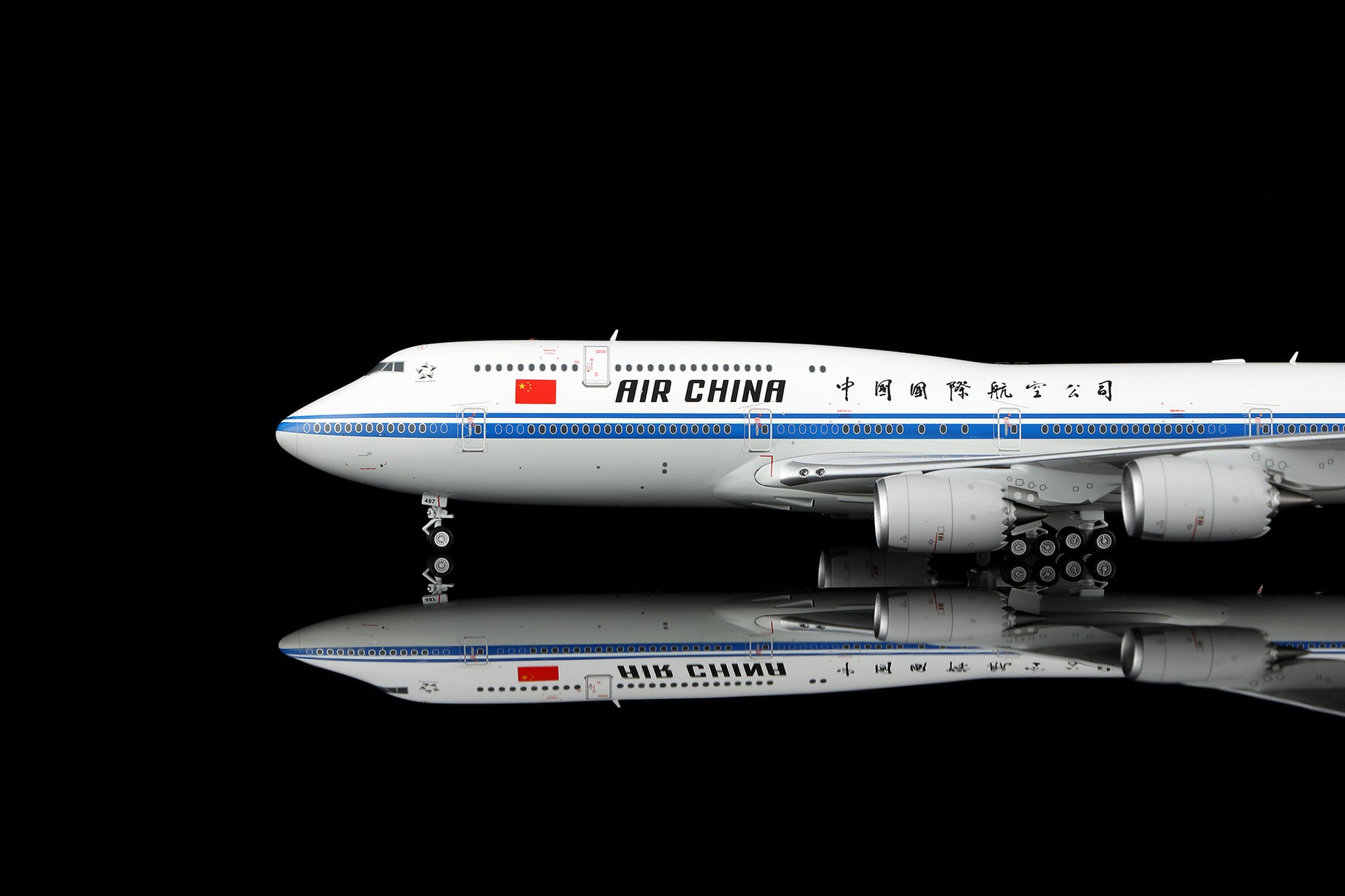 Air China B747-8 B-2487