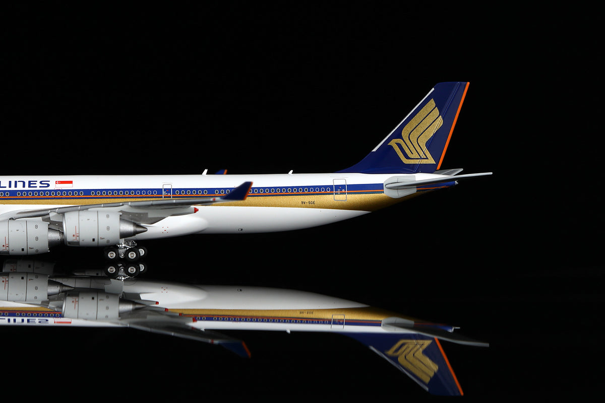 Singapore Airlines Airbus A340-500 9V-SGE A530105