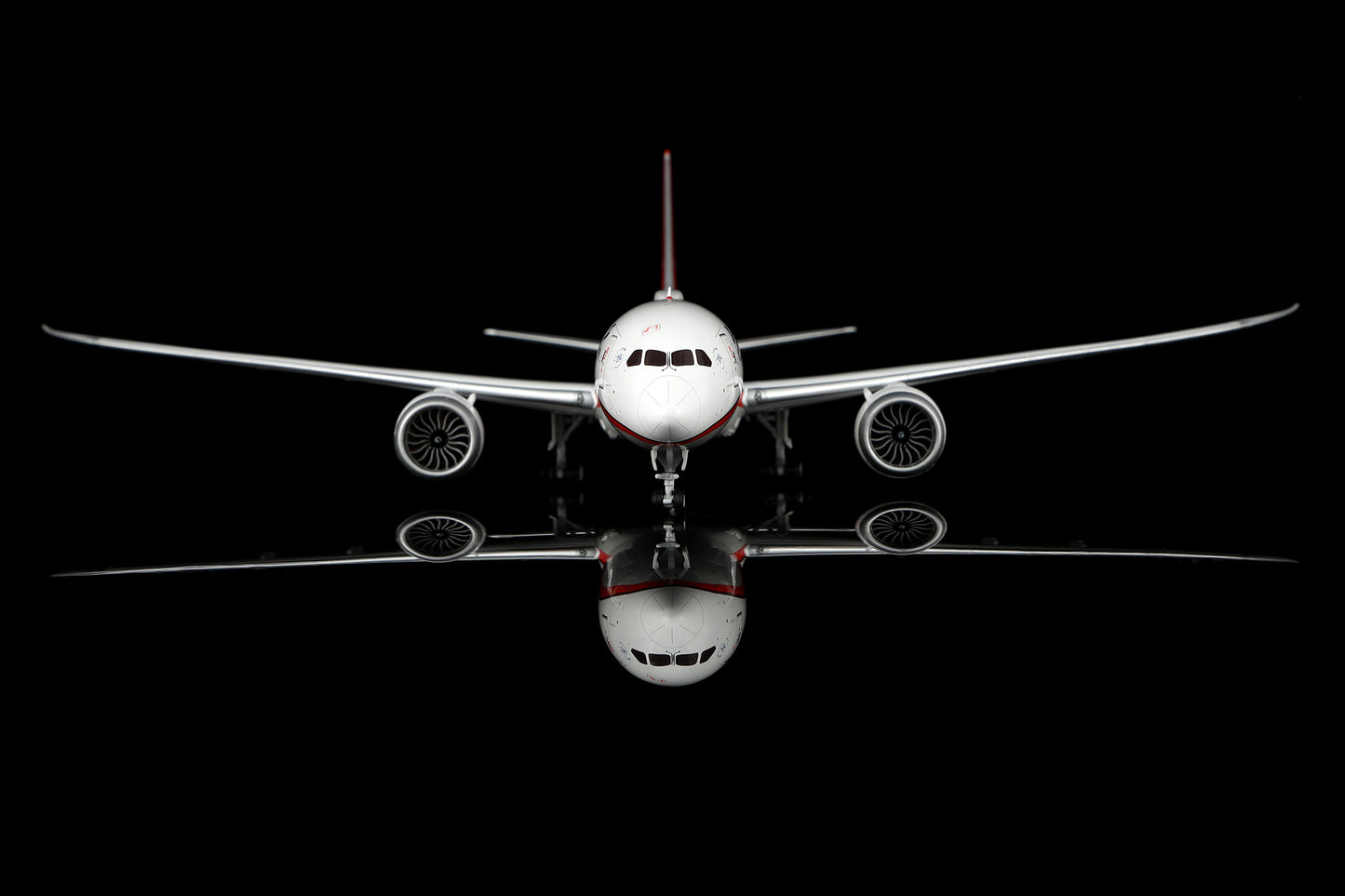 Shanghai Airlines B787-9 Dreamliner B-1112