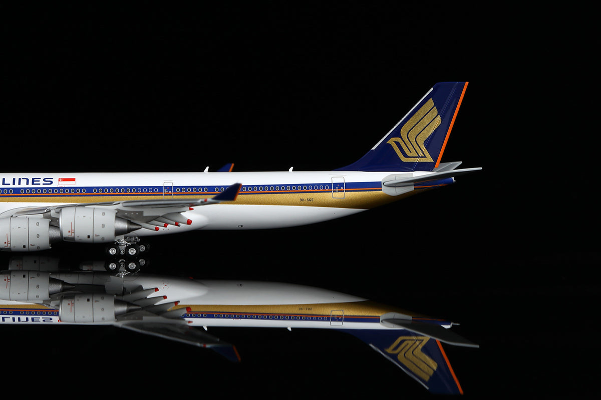 Singapore Airlines Airbus A340-500 9V-SGE A530105F Flaps Down