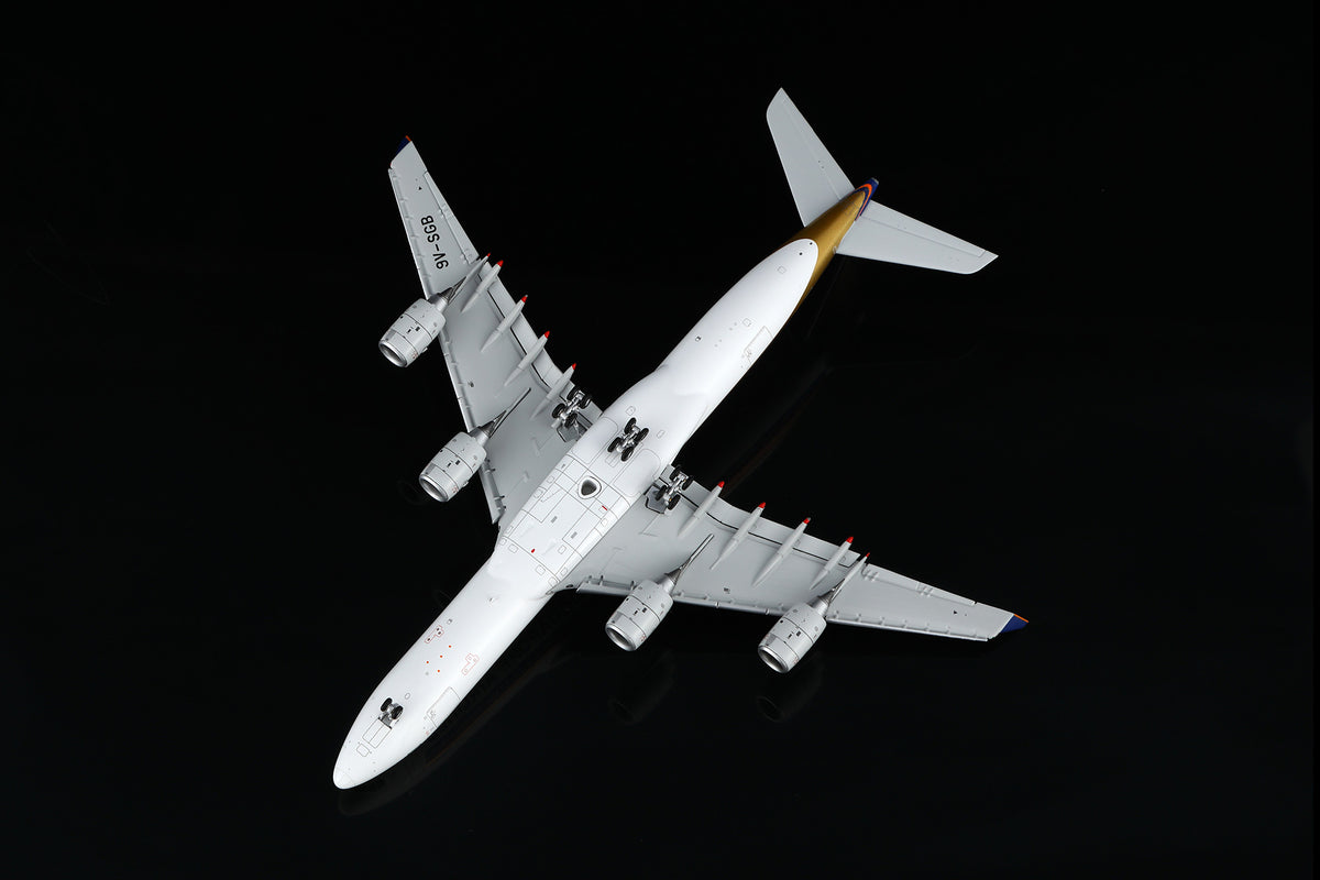 Singapore Airlines Airbus A340-500 9V-SGB A530102