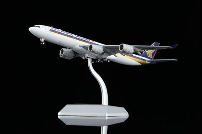 Singapore Airlines Airbus A340-500 9V-SGB A530102F Flaps Down