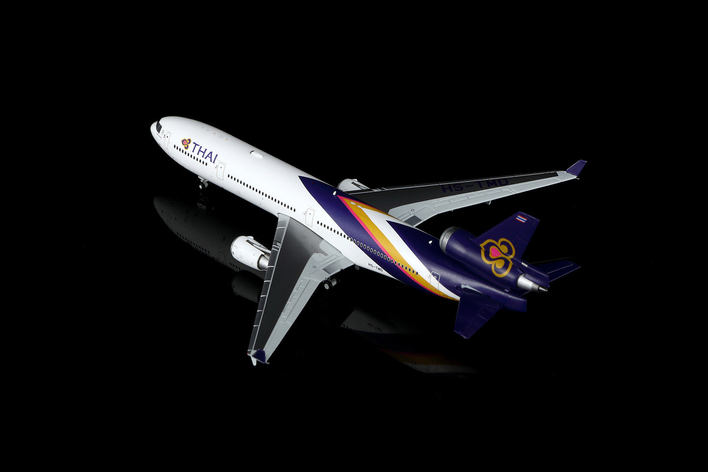 Thai Airways MD-11 HS-TMD Standard Version