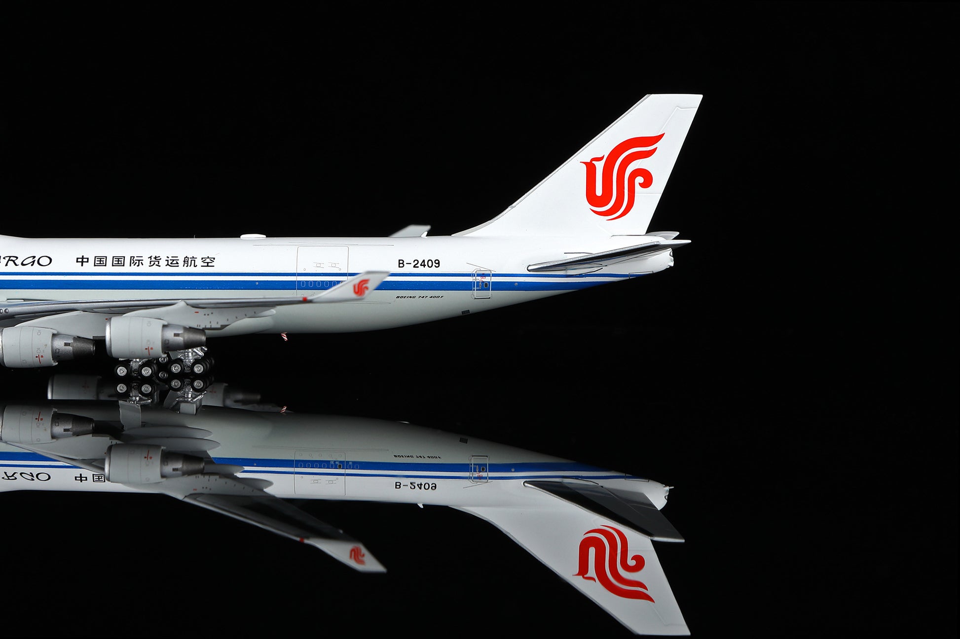 Air China Cargo Boeing 747-400F B-2409 Standard Version