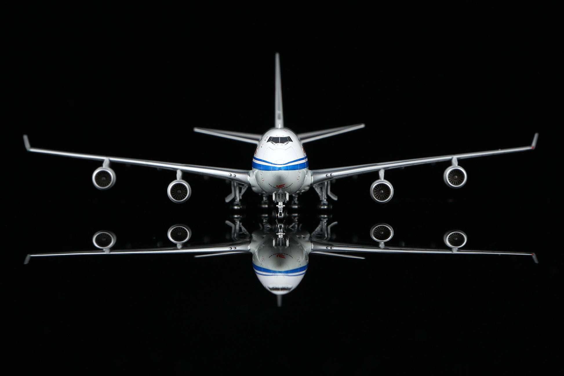 Air China Cargo Boeing 747-400F B-2409 Standard Version