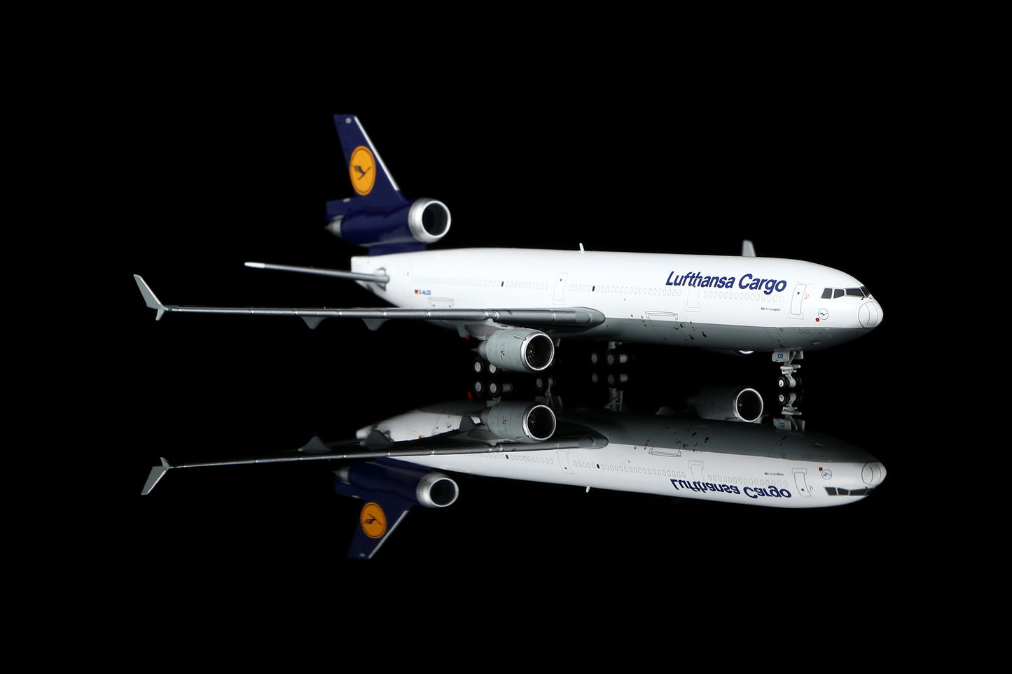 Lufthansa MD-11 D-ALCD Old Painting Standard Version