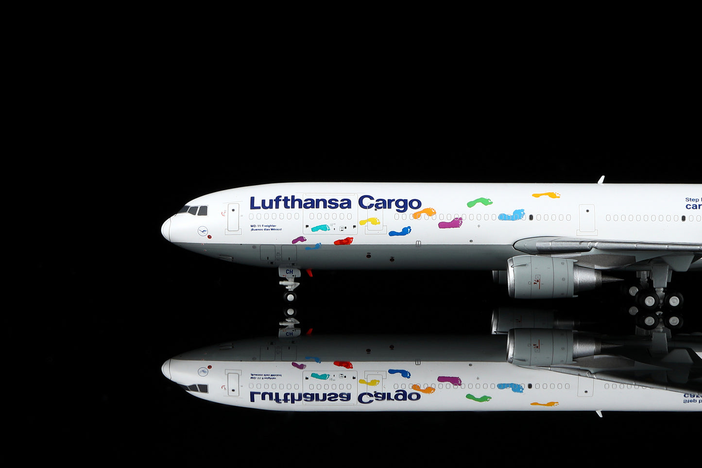 Lufthansa MD-11 D-ALCH Standard Version