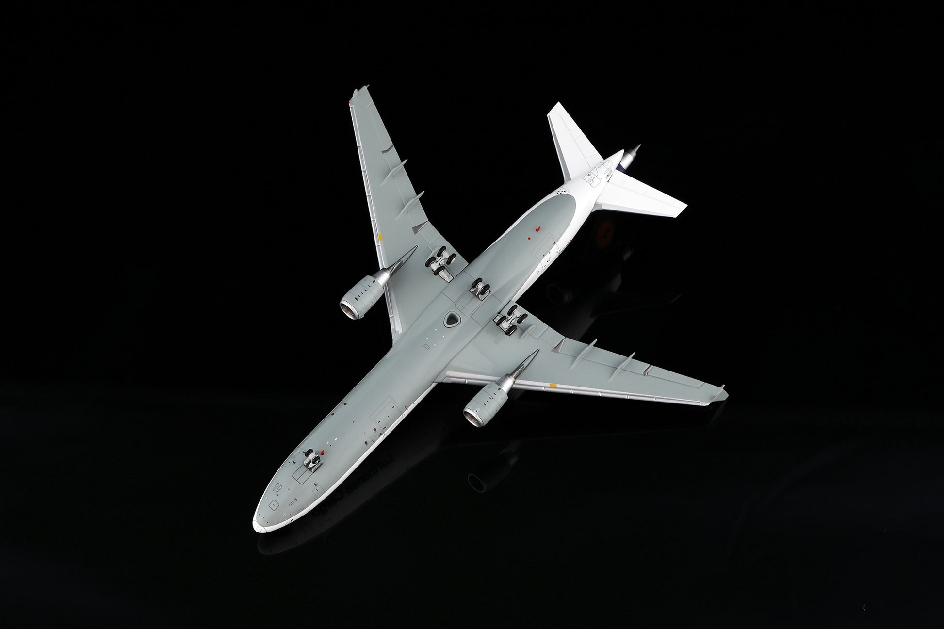 Lufthansa MD-11 D-ALCD Old Painting Standard Version