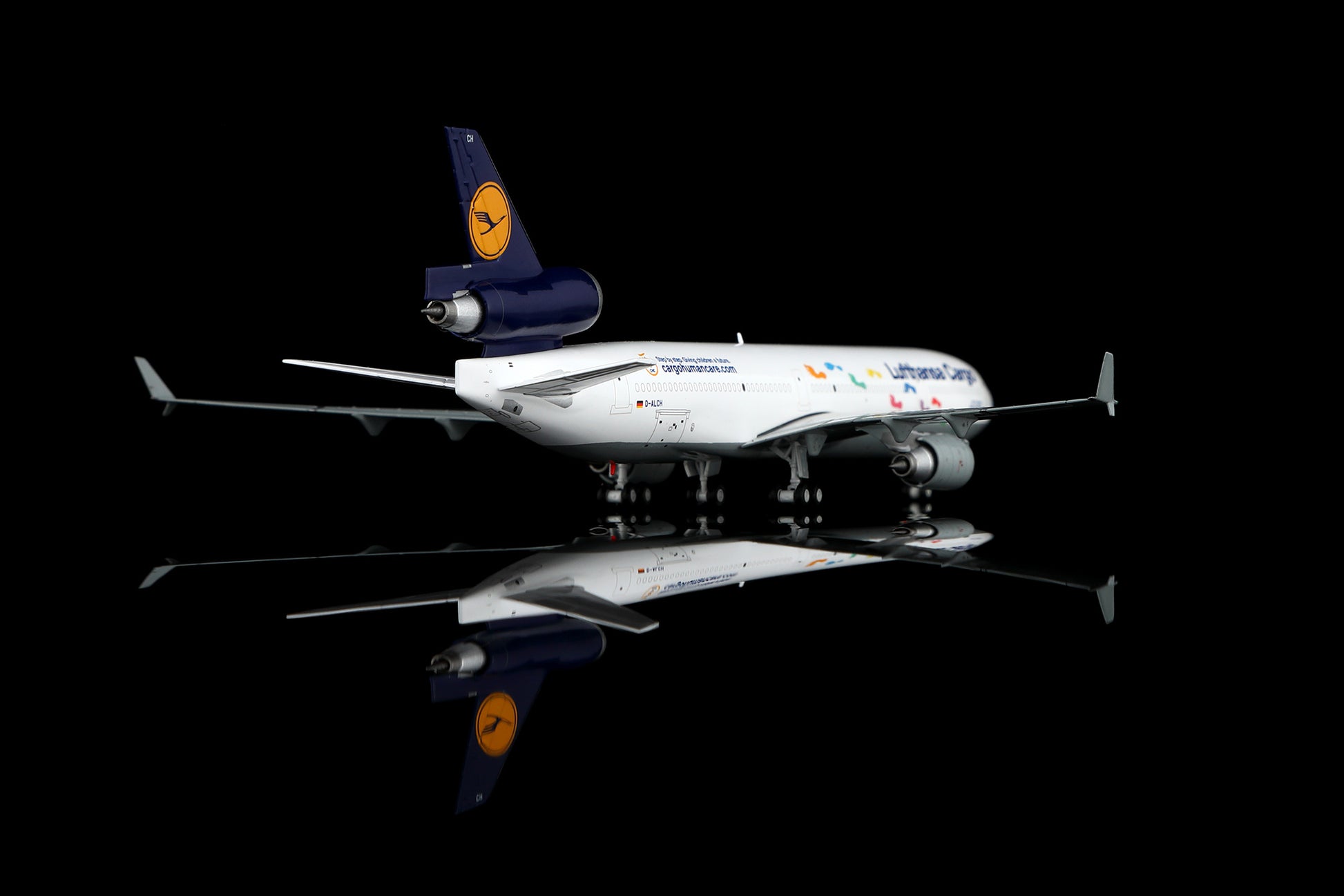 Lufthansa MD-11 D-ALCH Standard Version