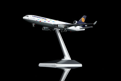 Lufthansa MD-11 D-ALCH Standard Version
