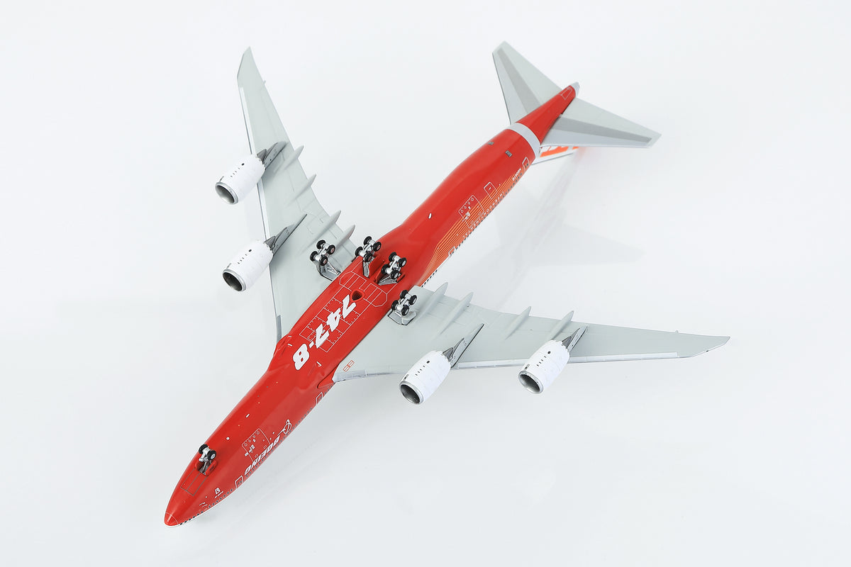 1/400 Boeing Company B747-8 Red "House livery" B631002