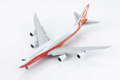 1/400 Boeing Company B747-8 Red "House livery" B631002