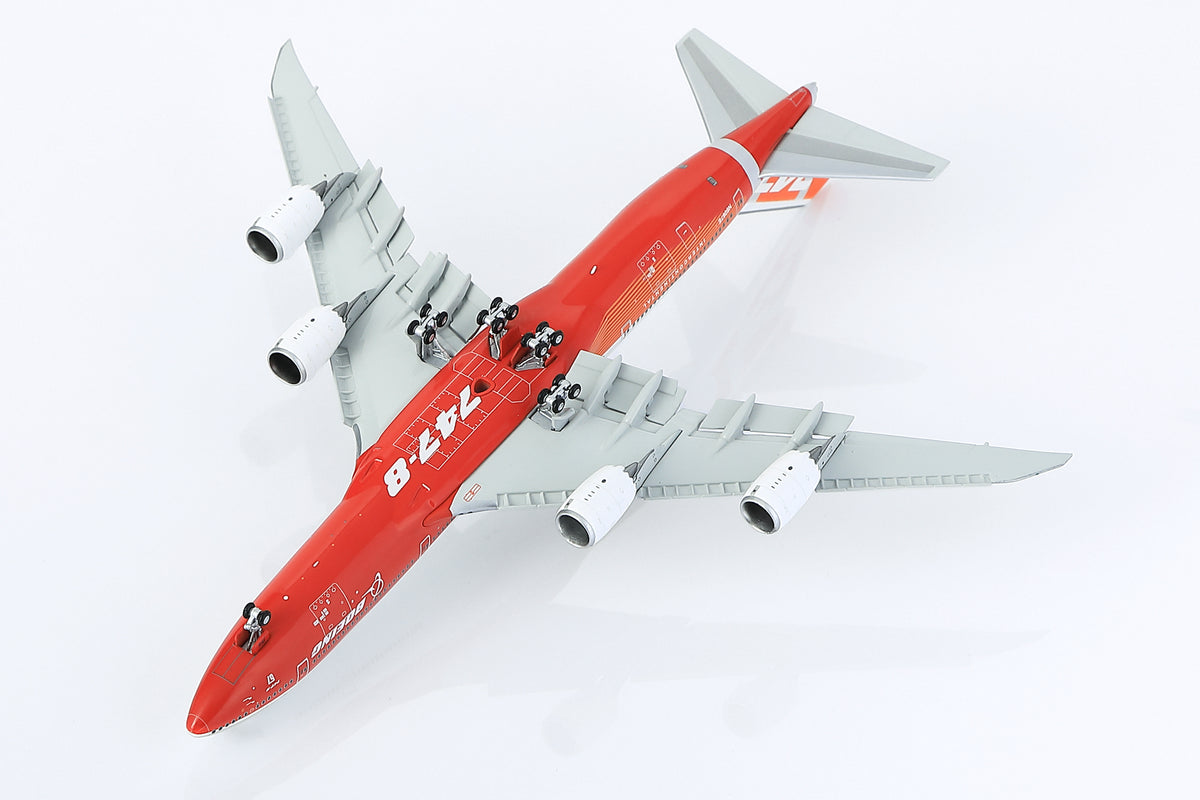 1/400 Boeing Company B747-8 Red "House livery" B631002