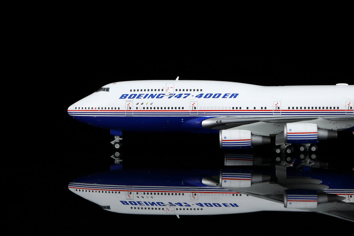 Boeing 747-400 Boeing Company N747ER B611601