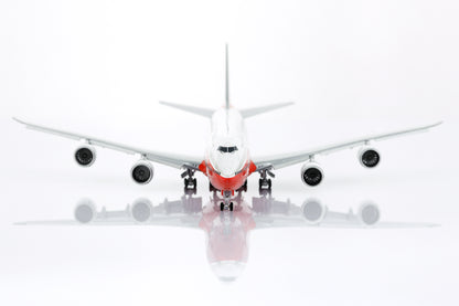1/400 Boeing Company B747-8 Red "House livery" B631002F Flaps Down