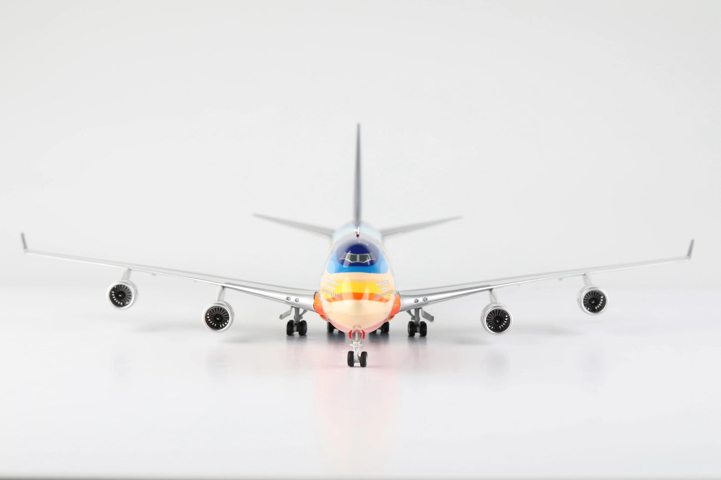 Singapore Airlines B747-400 9V-SPL "Tropical"