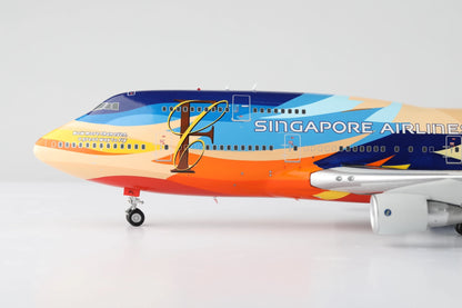 Singapore Airlines B747-400 9V-SPL "Tropical"
