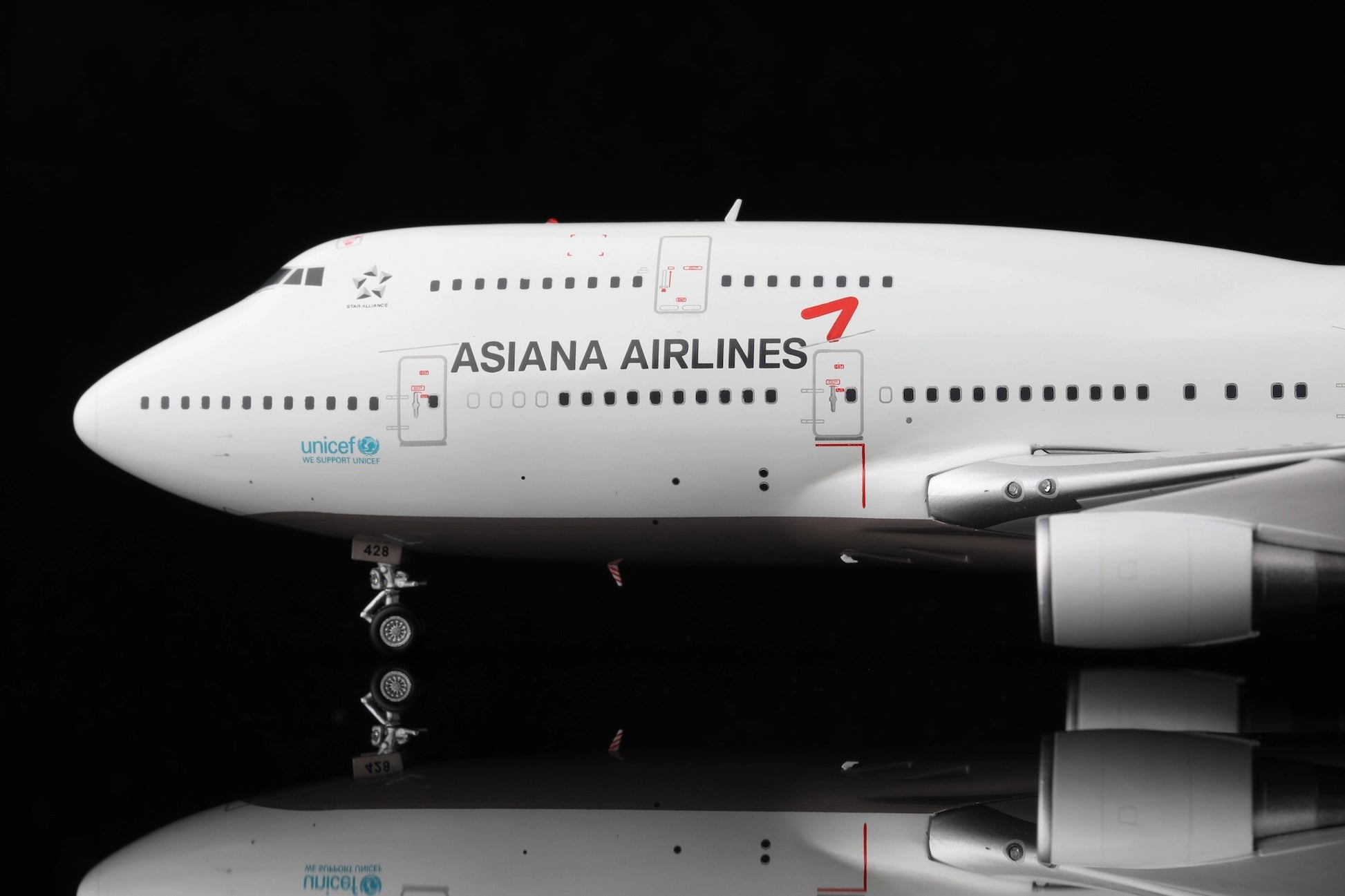 Asiana Airlines B747-400 HL7428 "last flight"