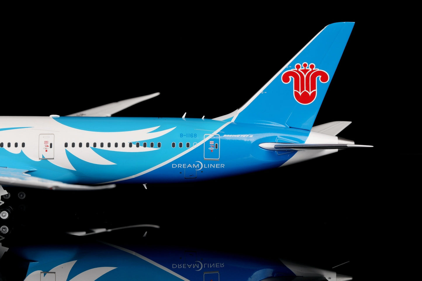 China Southern Airlines B787-9 B-1168 Boeing787-9 "787th"