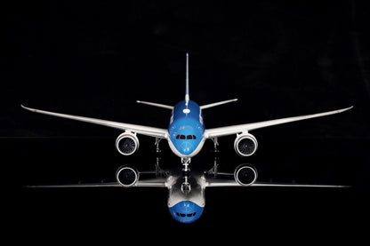 Xiamen Airlines B787-9 B-1356 "United Nations GOAL Livery"