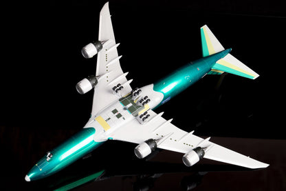 Atlas Air B747-8F N863GT Assembly Colors