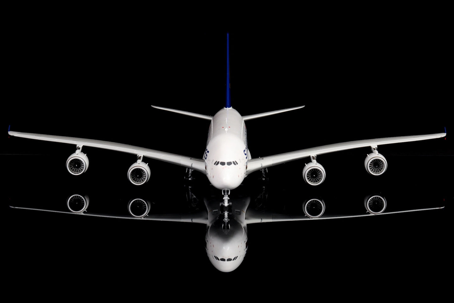 Singapore Airlines A380 9V-SKB