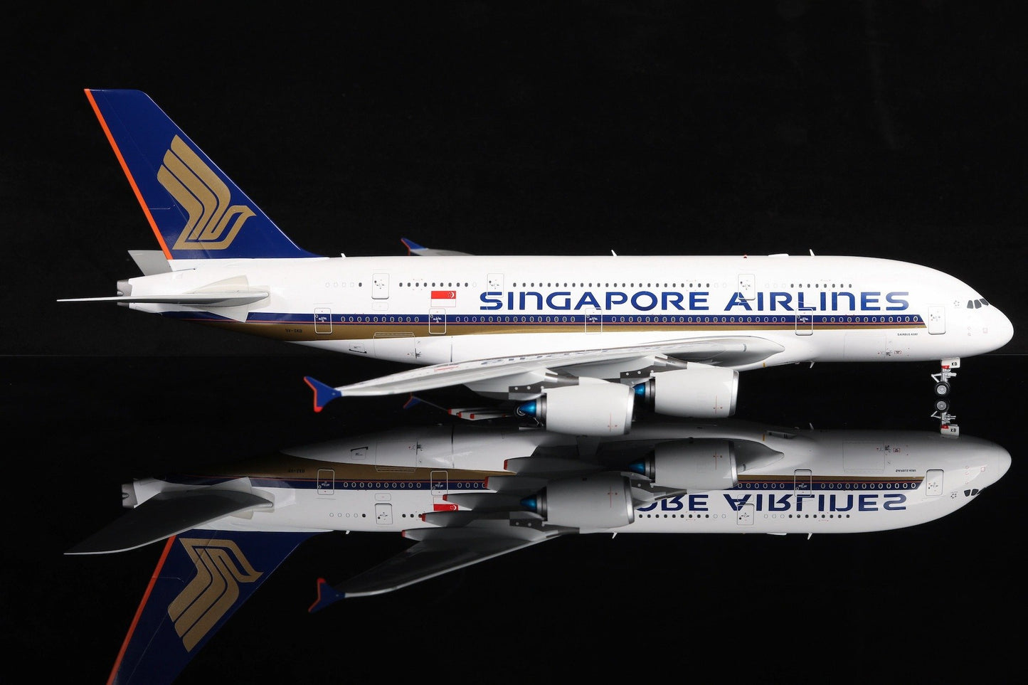 Singapore Airlines A380 9V-SKB