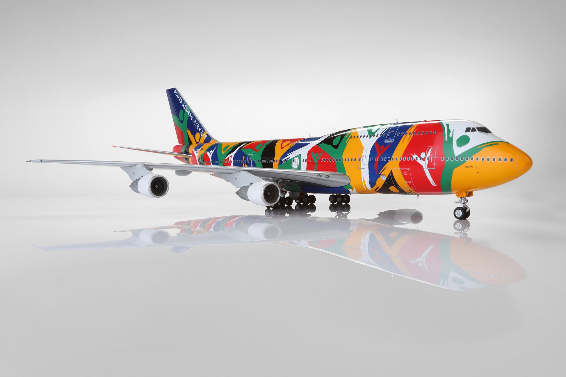 South African Airways B747-300 ZS-SAJ "Ndizani"