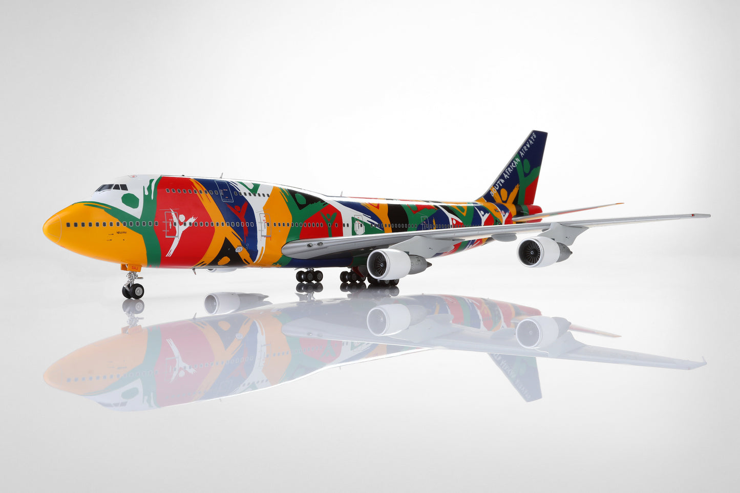 South African Airways B747-300 ZS-SAJ "Ndizani"