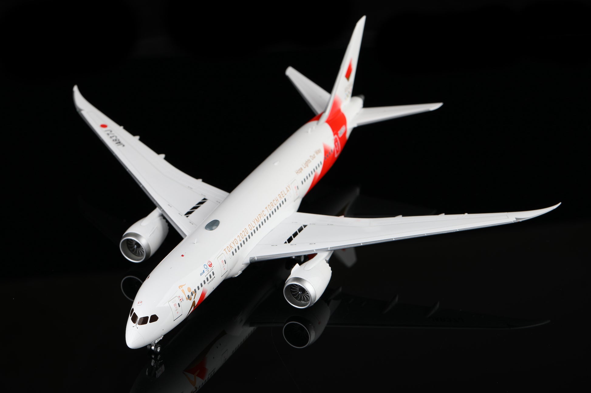 Japan Airlines B787-8 JA837J "Torch Relay"
