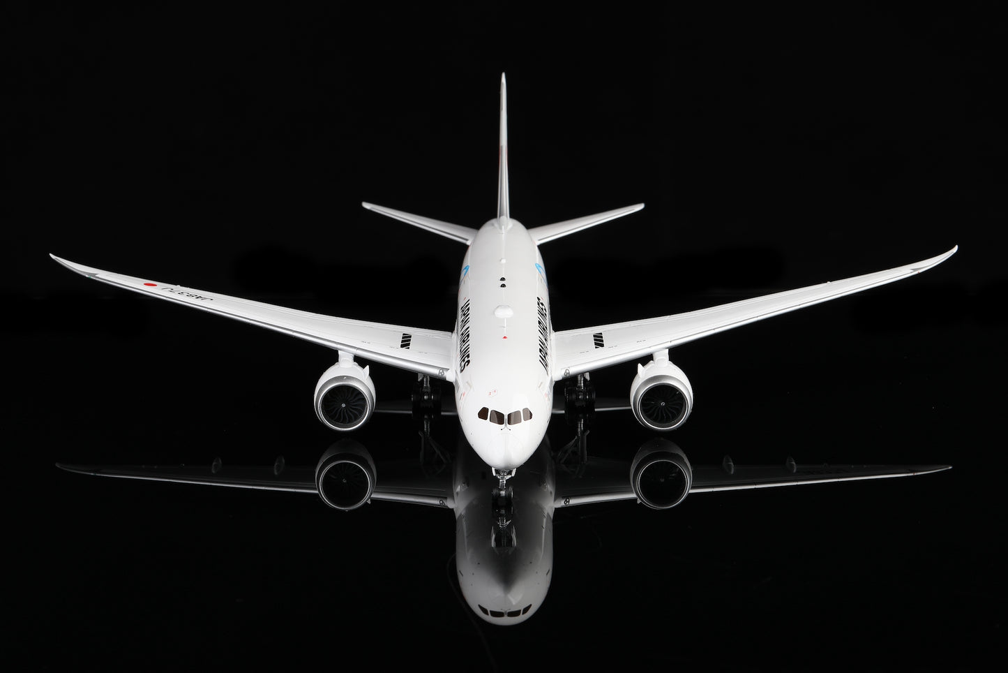 Japan Airlines B787-8 JA837J "Doraemon" product image
