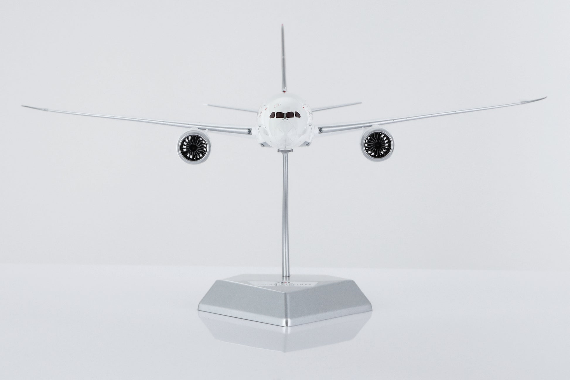 L2028 product image