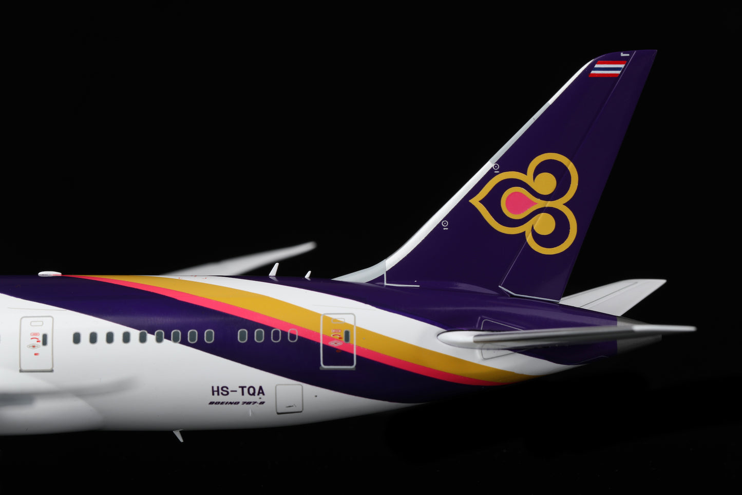 Thai Airways B787-8 HS-TQA