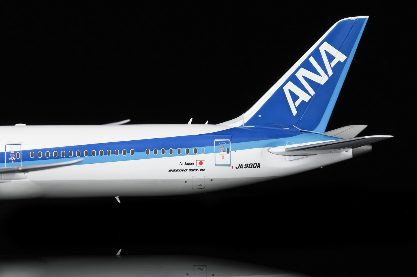 All Nippon Airways B787-10 JA900A product image