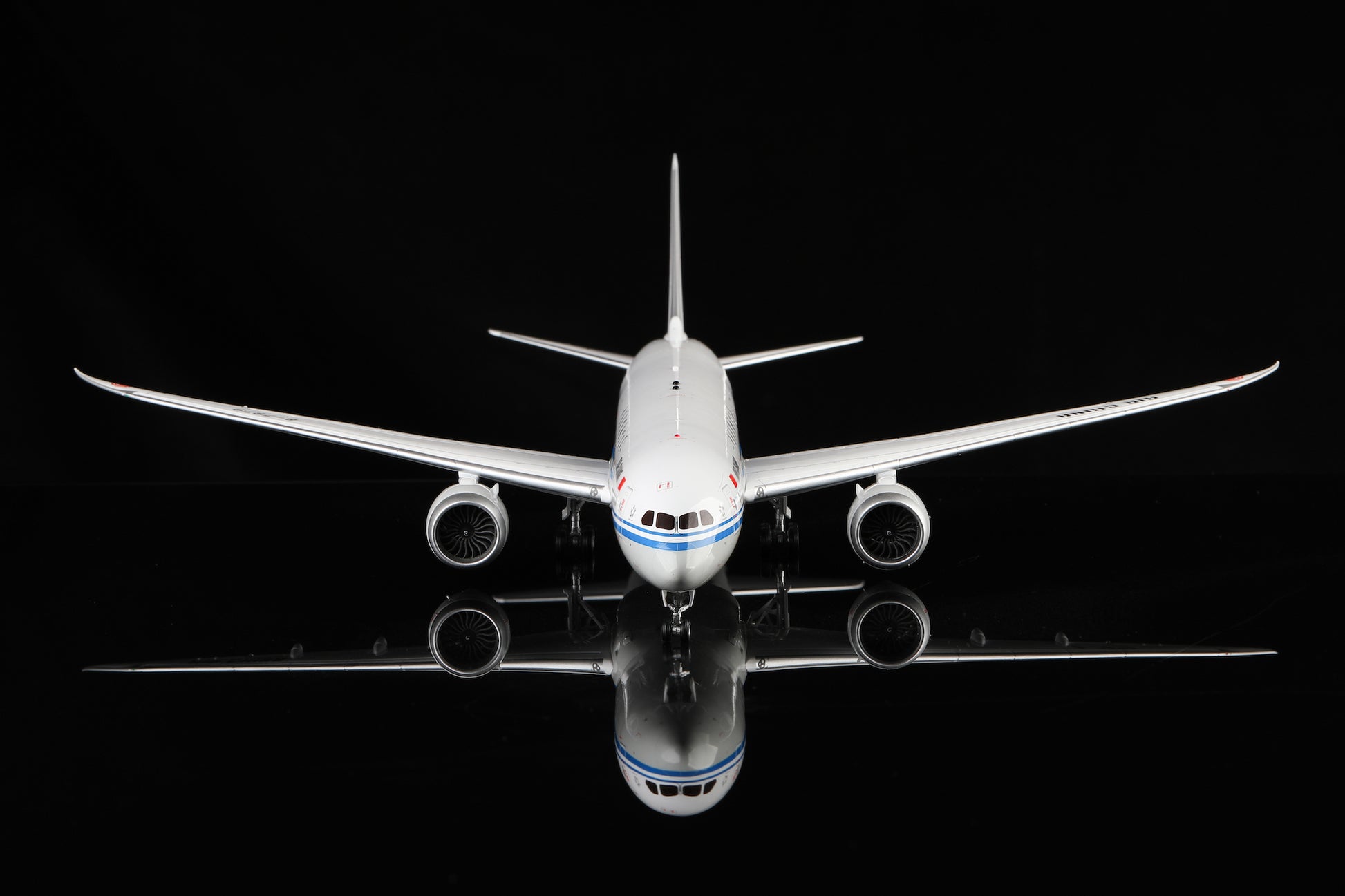 Air China B787-9 B-7879