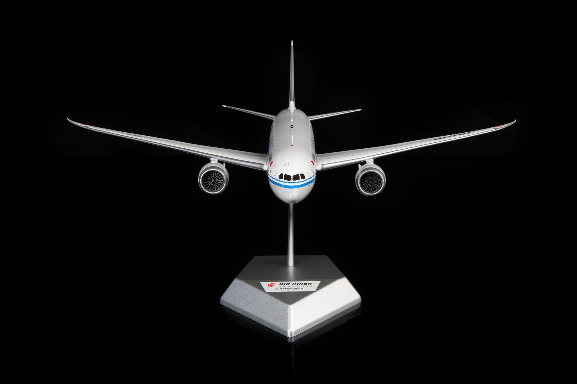 Air China B787-9 B-7879