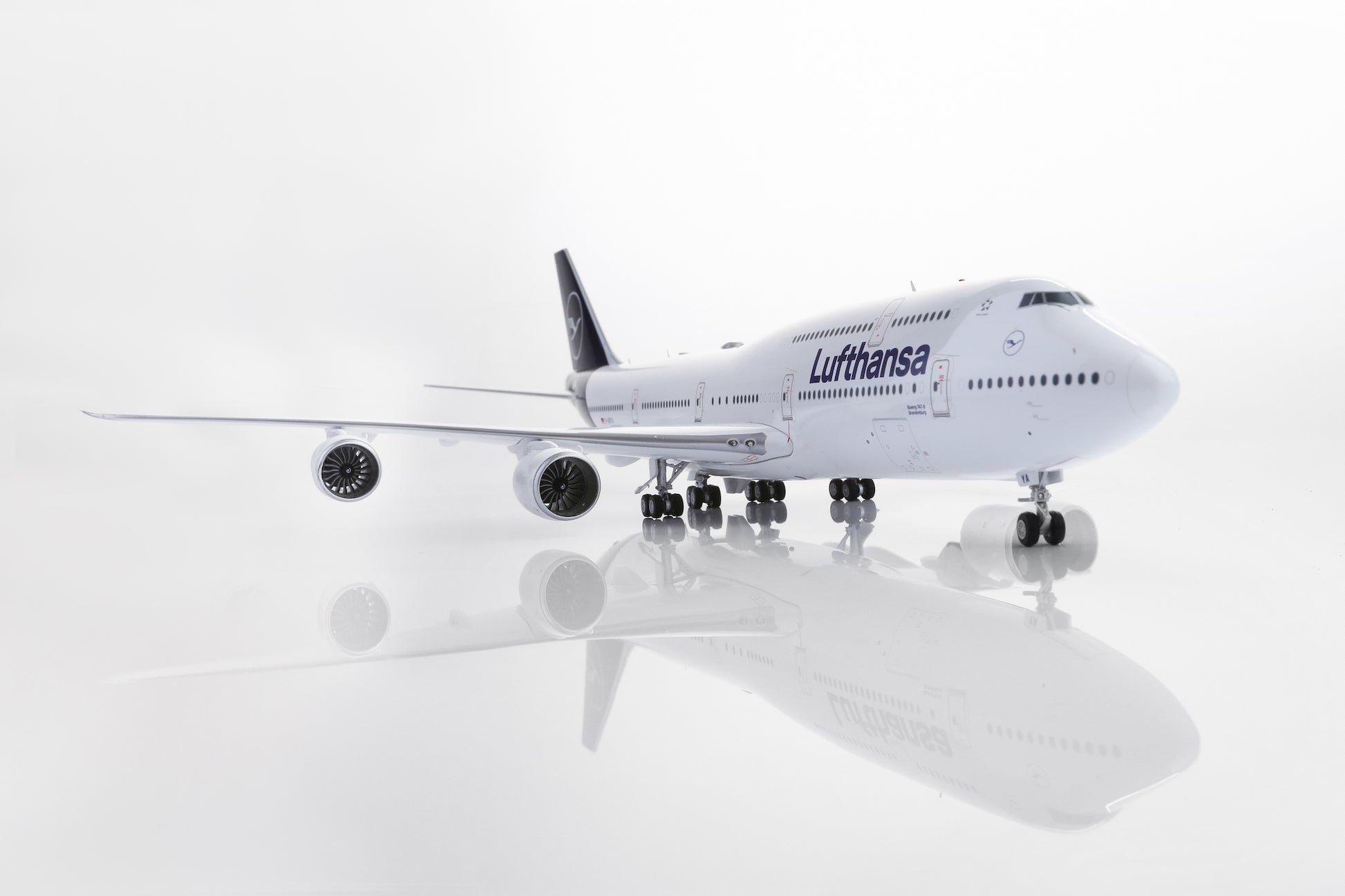 Lufthansa B747-8 D-ABYA