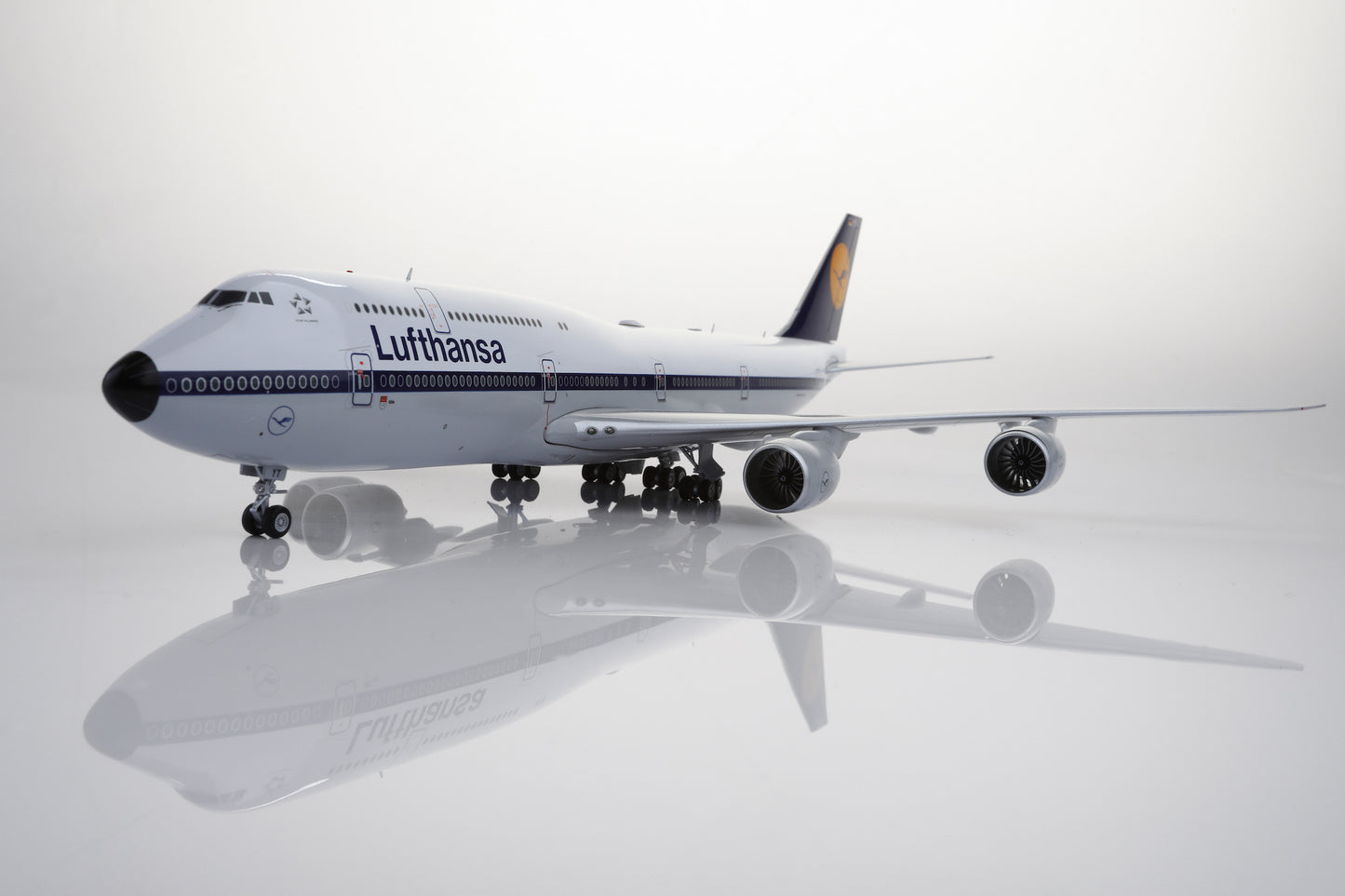 Lufthansa B747-8 D-ABYT