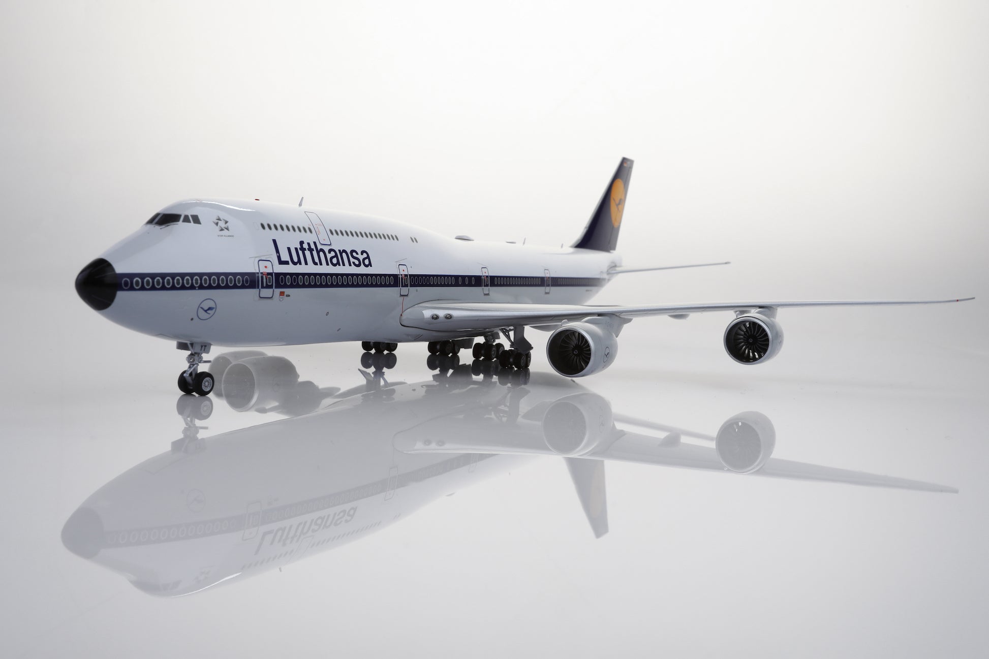 Lufthansa B747-8 D-ABYT