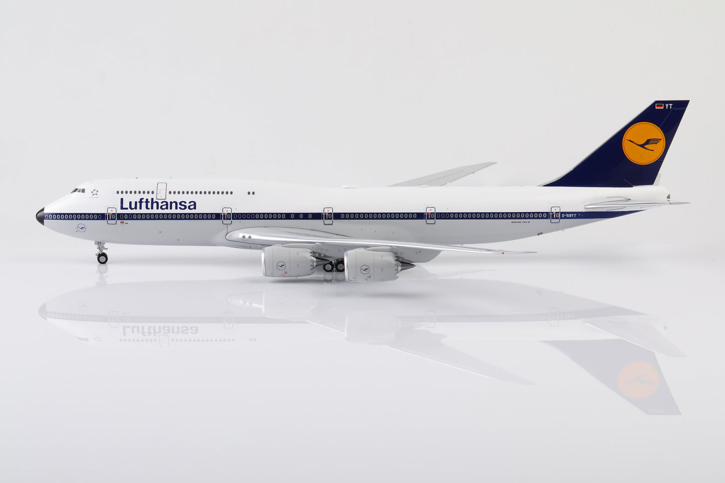 Lufthansa B747-8 D-ABYT
